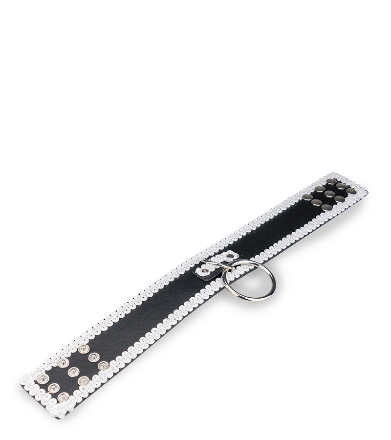 Empire submission collar
